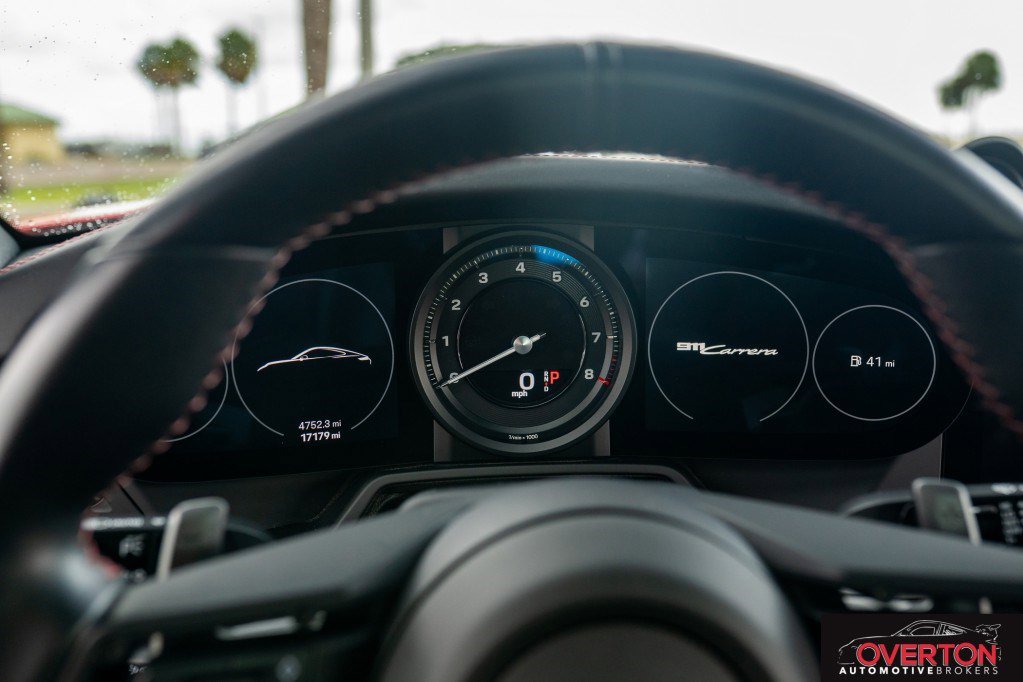 Used 2024 Porsche 911 Carrera image 14