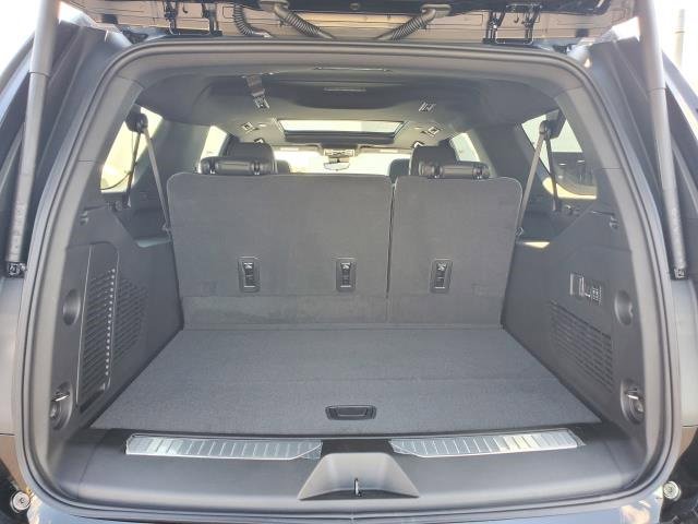 New 2026 Chevrolet Suburban RST w/ Advanced Technology Package image 8