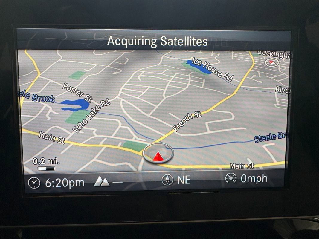 Used 2019 Mercedes-Benz GLC 300 4MATIC image 22