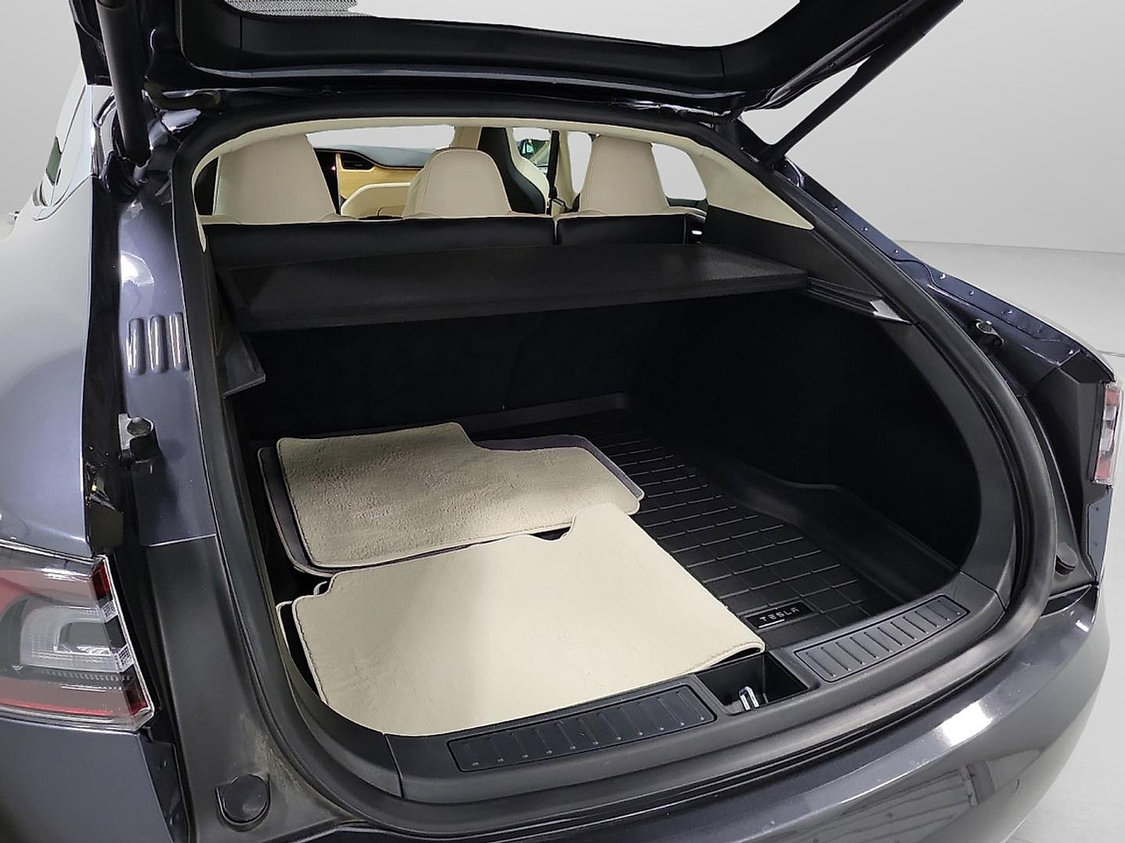 Used 2019 Tesla Model S 100D AWD/4WD image 7