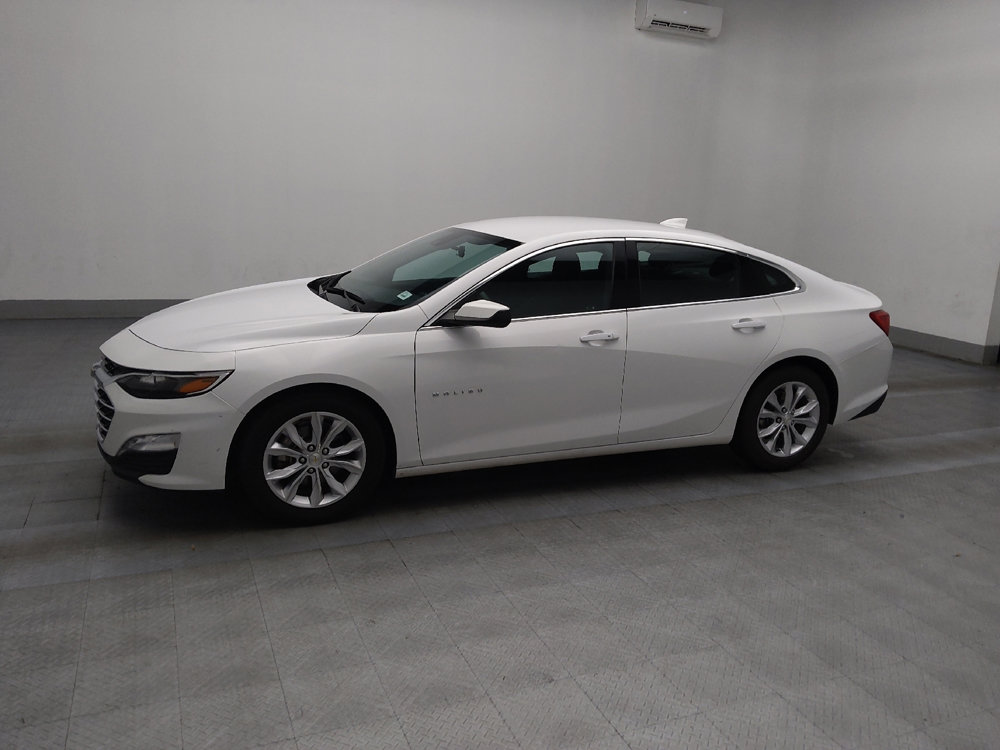 Used 2023 Chevrolet Malibu LT image 2