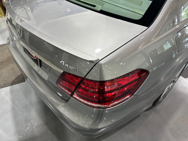 Used 2014 Mercedes-Benz E 550 4MATIC Sedan w/ Premium 1 Package image 29