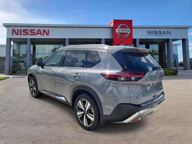 Certified 2022 Nissan Rogue Platinum w/ Head-Up Display Package FWD image 5