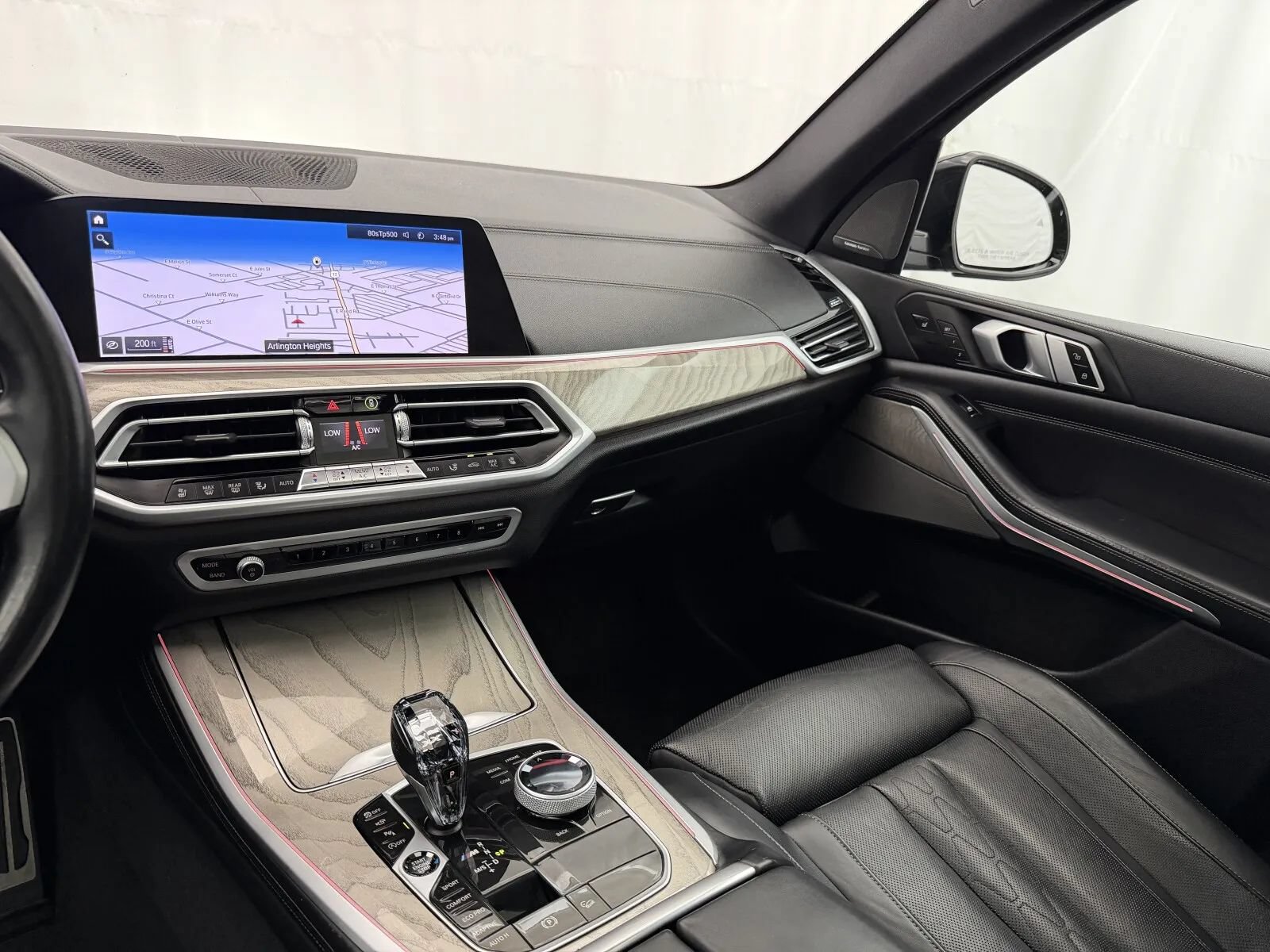 Used 2021 BMW X5 M50i w/ Executive Package AWD/4WD image 24
