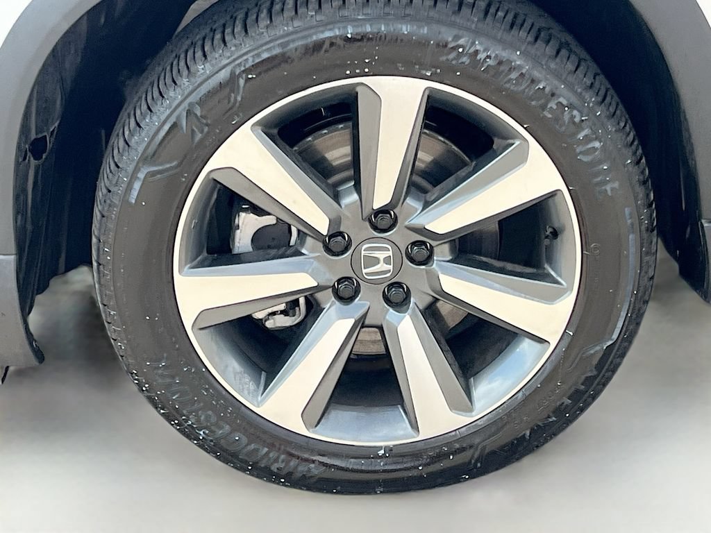 Used 2025 Honda Pilot Elite image 33
