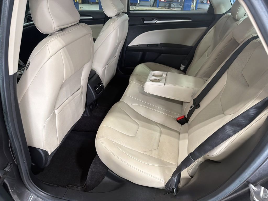 Used 2017 Ford Fusion Energi Titanium image 33