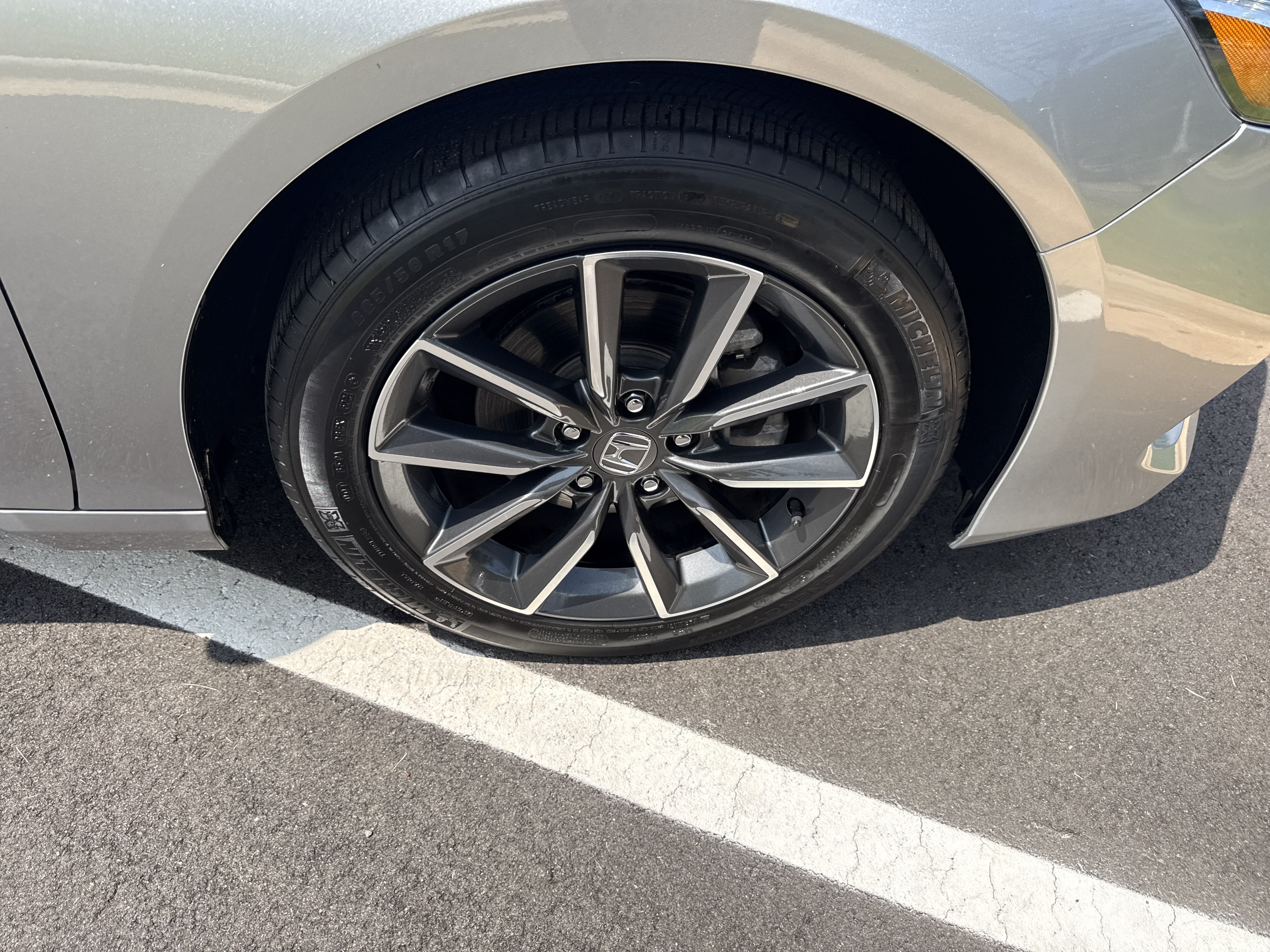 Used 2022 Honda Accord EX-L image 13