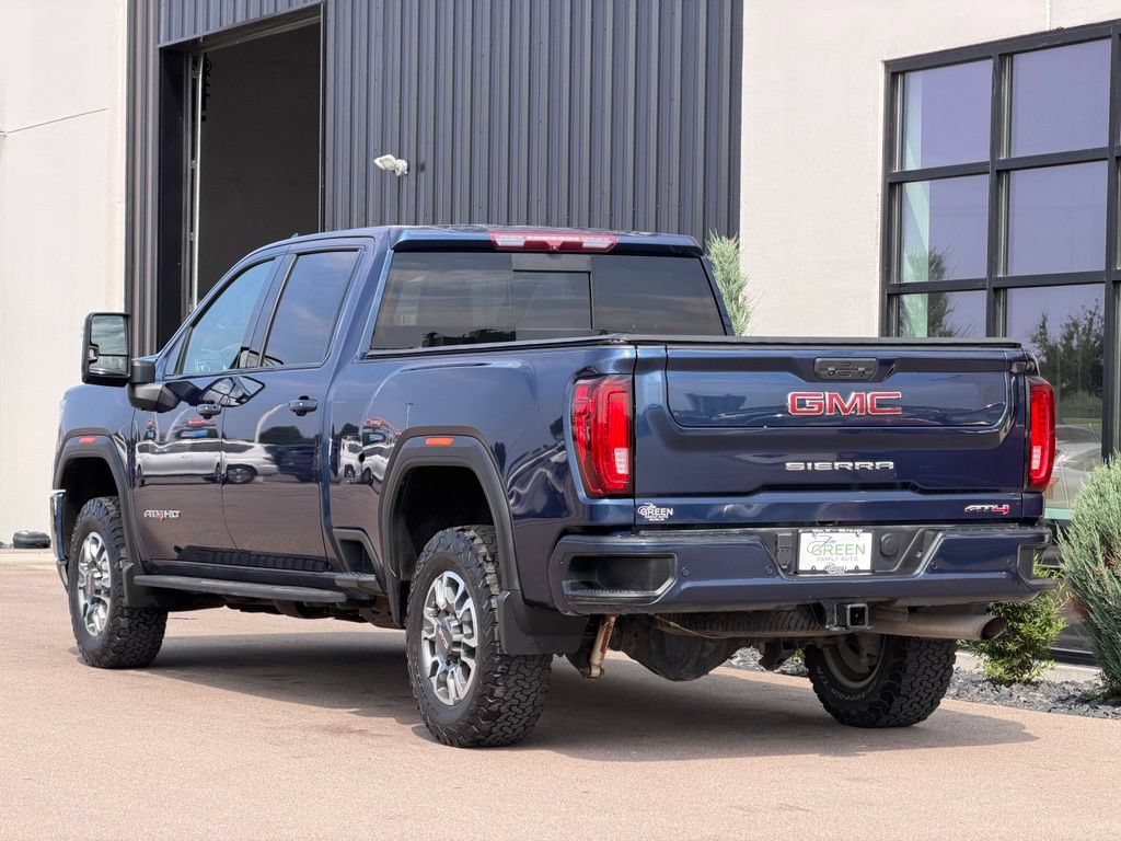 Used 2022 GMC Sierra 2500 AT4 w/ AT4 Preferred Package AWD/4WD image 3