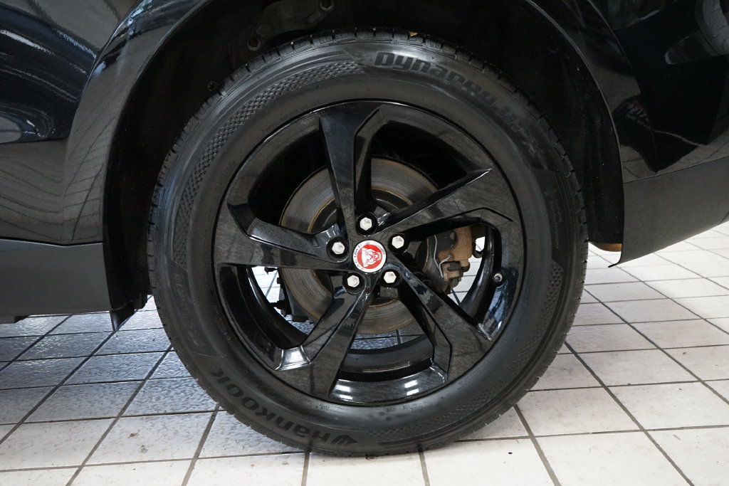 Used 2020 Jaguar F-PACE Premium AWD/4WD image 56