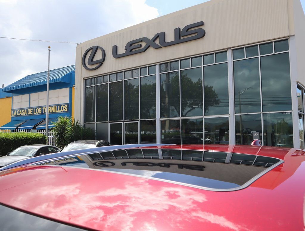 Used 2025 Lexus RX 350 FWD image 11