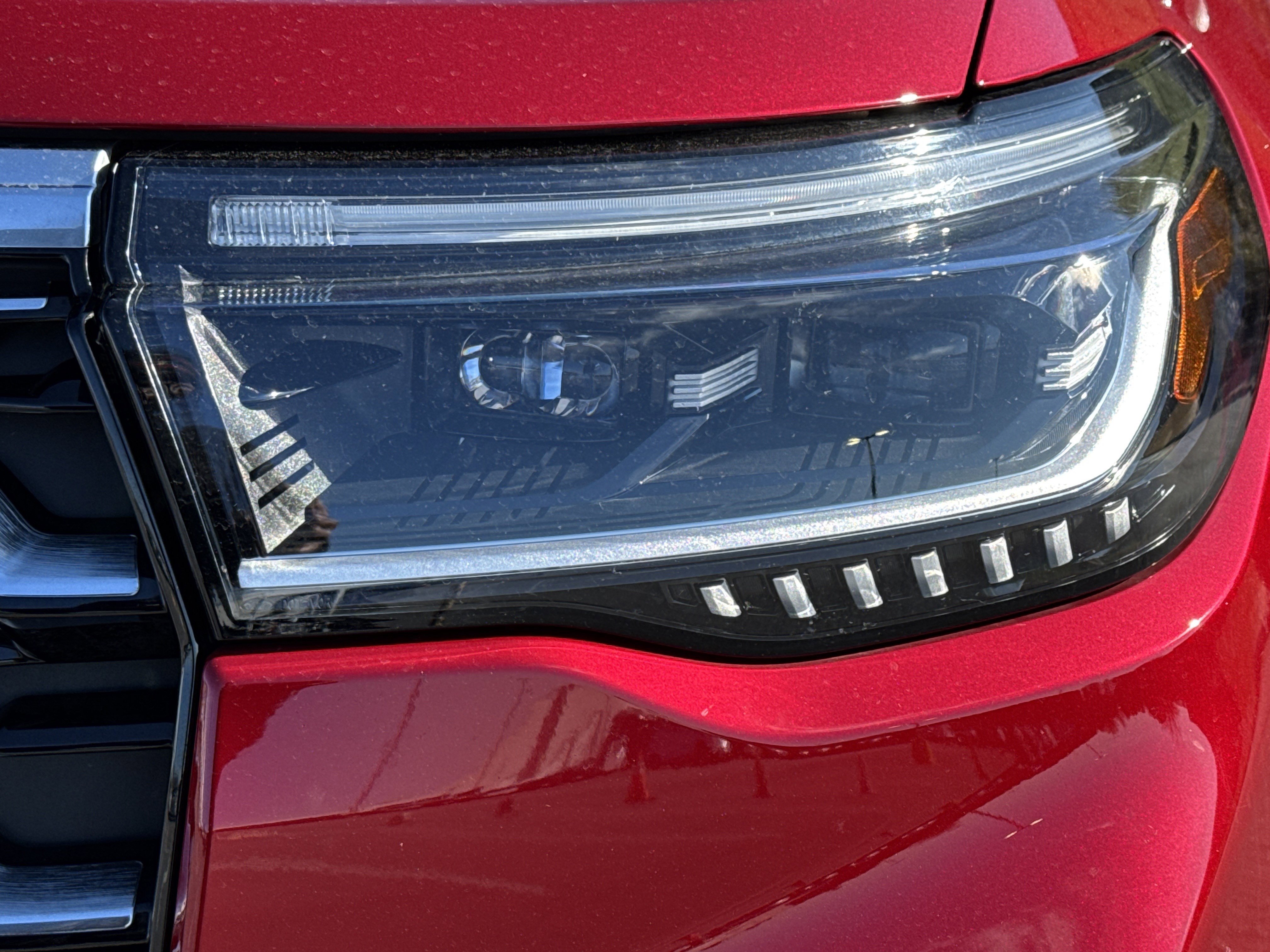 Used 2025 Ford Explorer Platinum w/ LUX Leather Package image 6