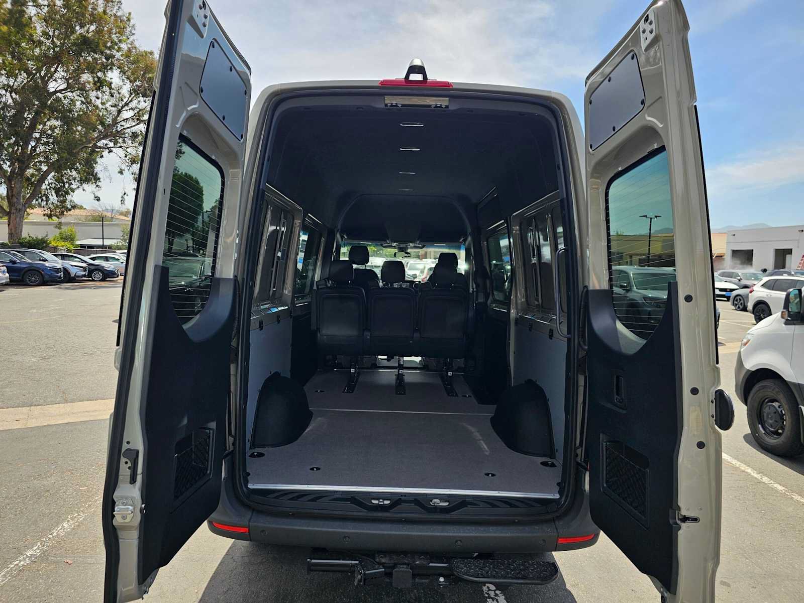 New 2026 Mercedes-Benz Sprinter 2500 image 18