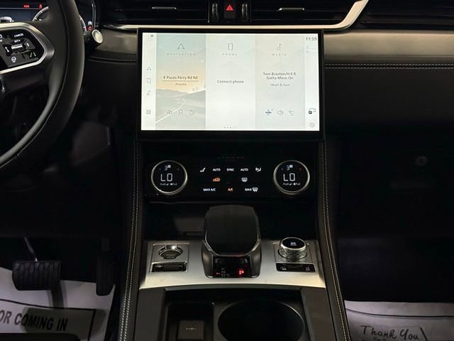 New 2026 Jaguar F-PACE R-Dynamic S image 23