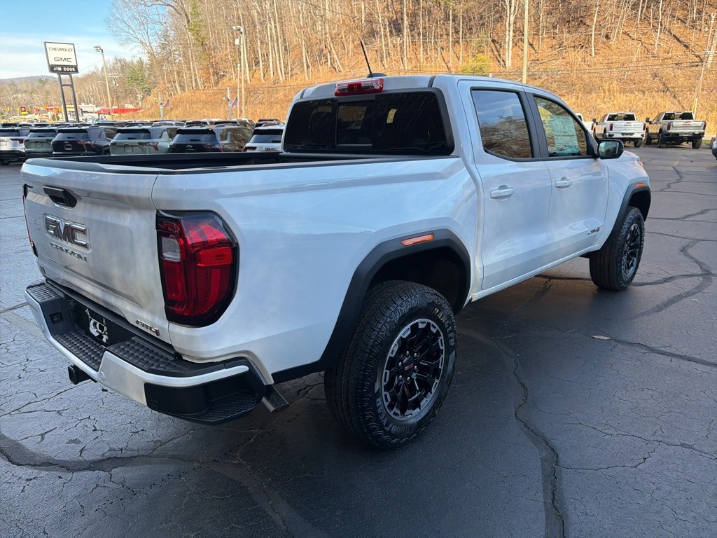 New 2026 GMC Canyon AT4 image 4