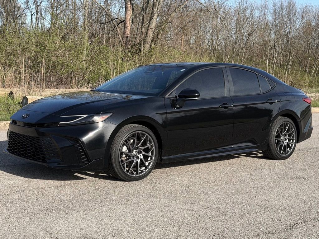 Used 2025 Toyota Camry XSE image 41