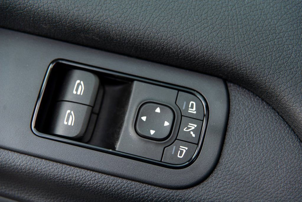 Used 2024 Mercedes-Benz Sprinter 2500 image 23