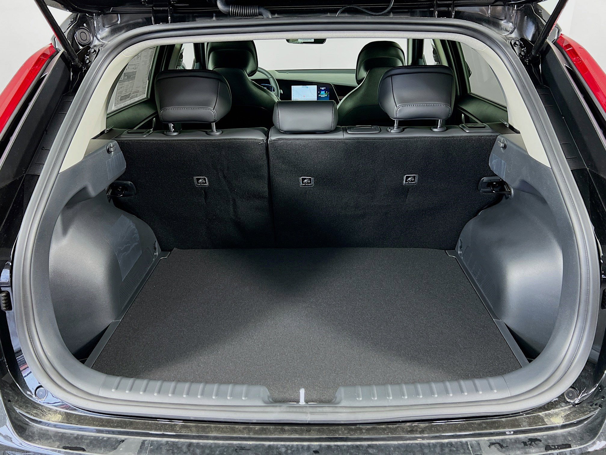 New 2025 Kia Niro EX Touring image 25