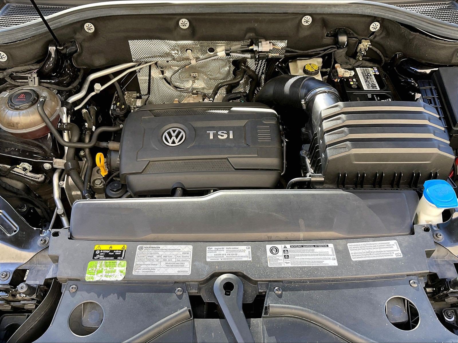 Certified 2020 Volkswagen Atlas Cross Sport S AWD/4WD image 9