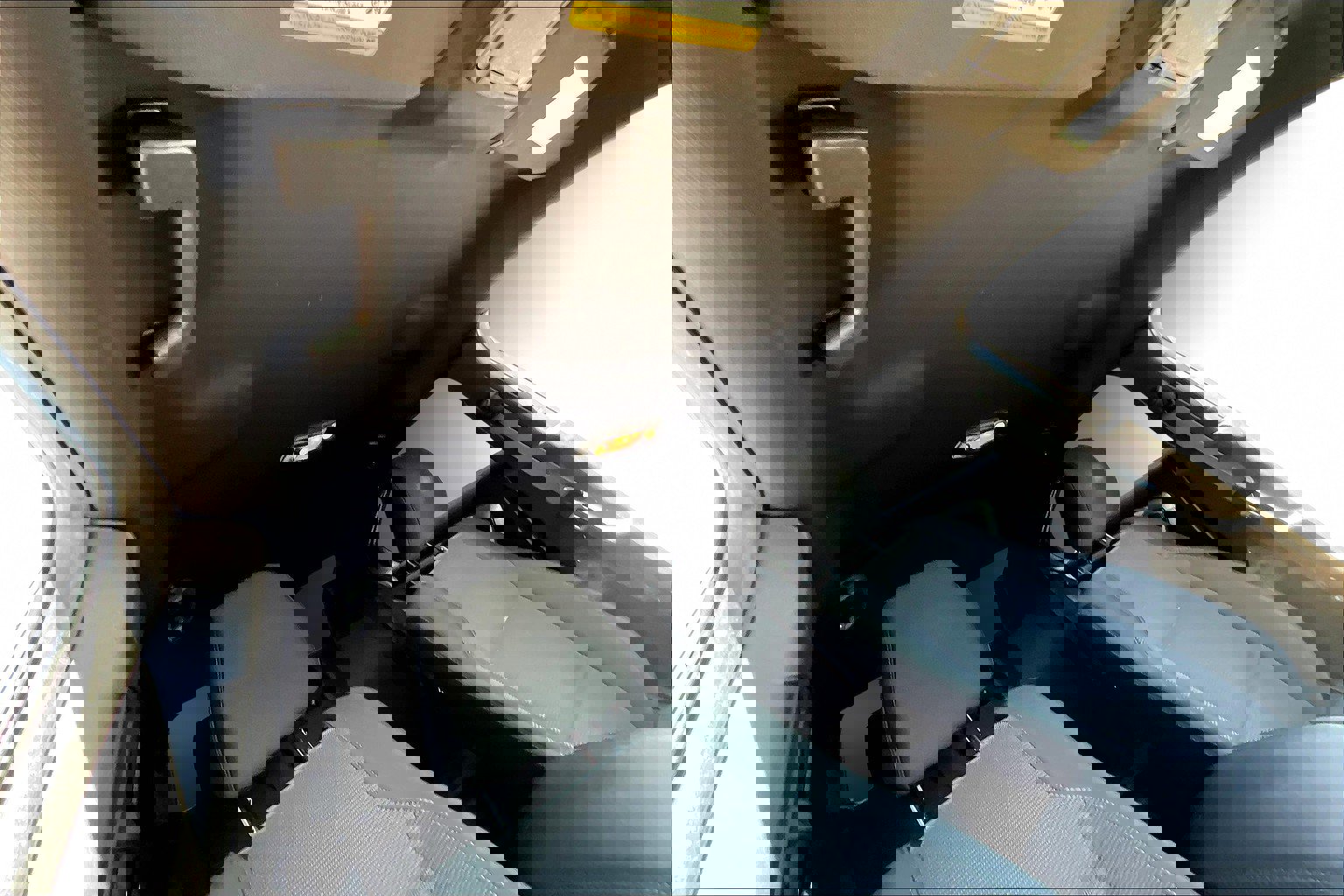 Used 2018 Ford Taurus SEL w/ Equipment Group 201A image 29