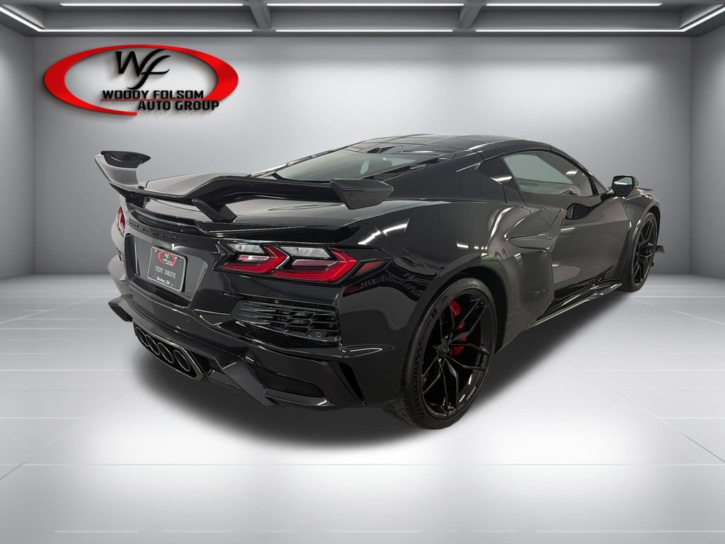 New 2026 Chevrolet Corvette Z06 w/ Z07 Performance Package RWD image 6