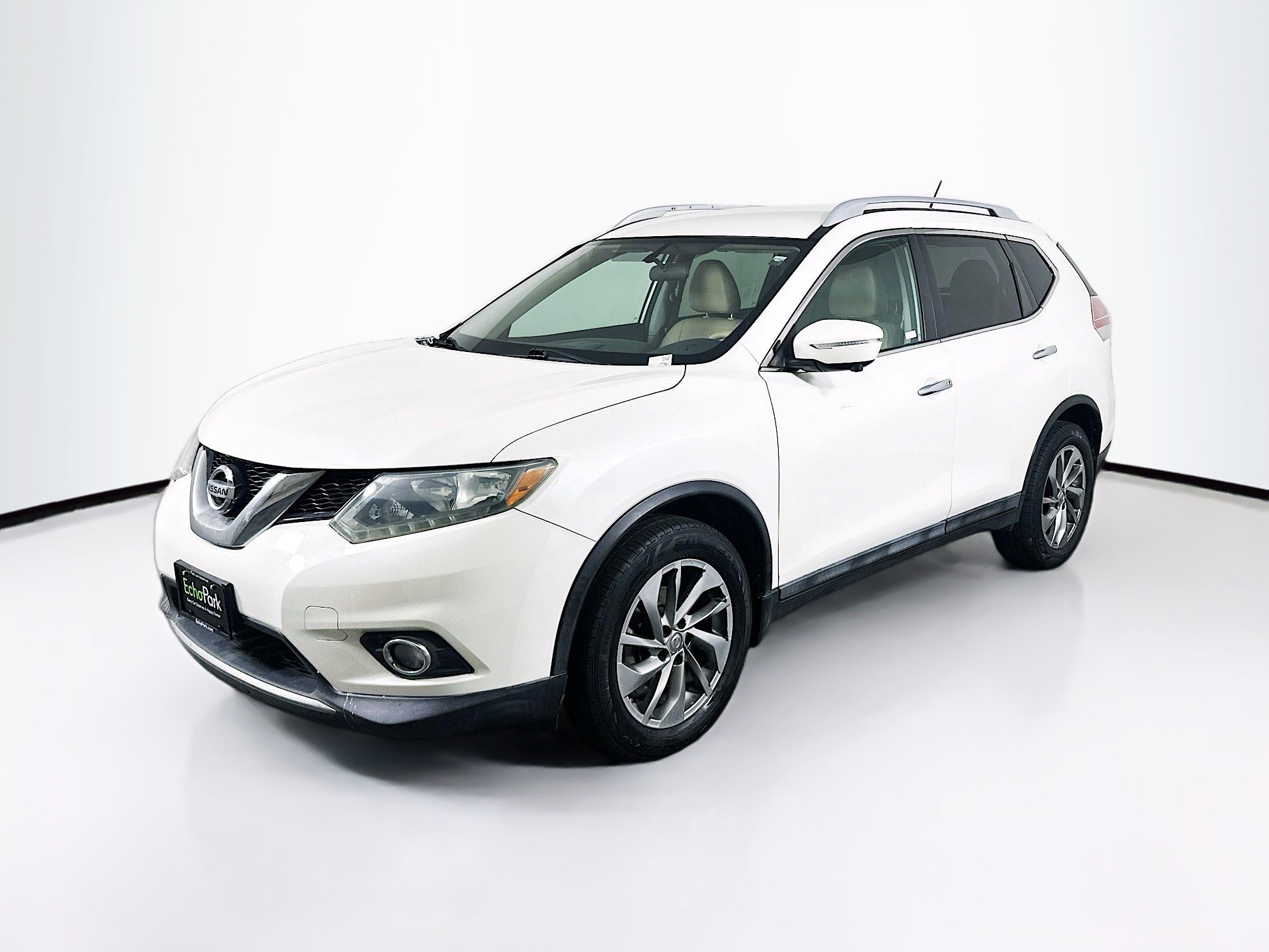 Used 2015 Nissan Rogue SL image 3