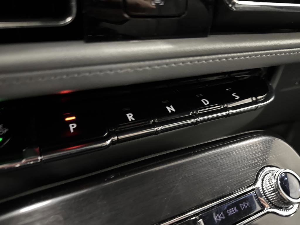 Used 2022 Lincoln Nautilus Reserve image 22