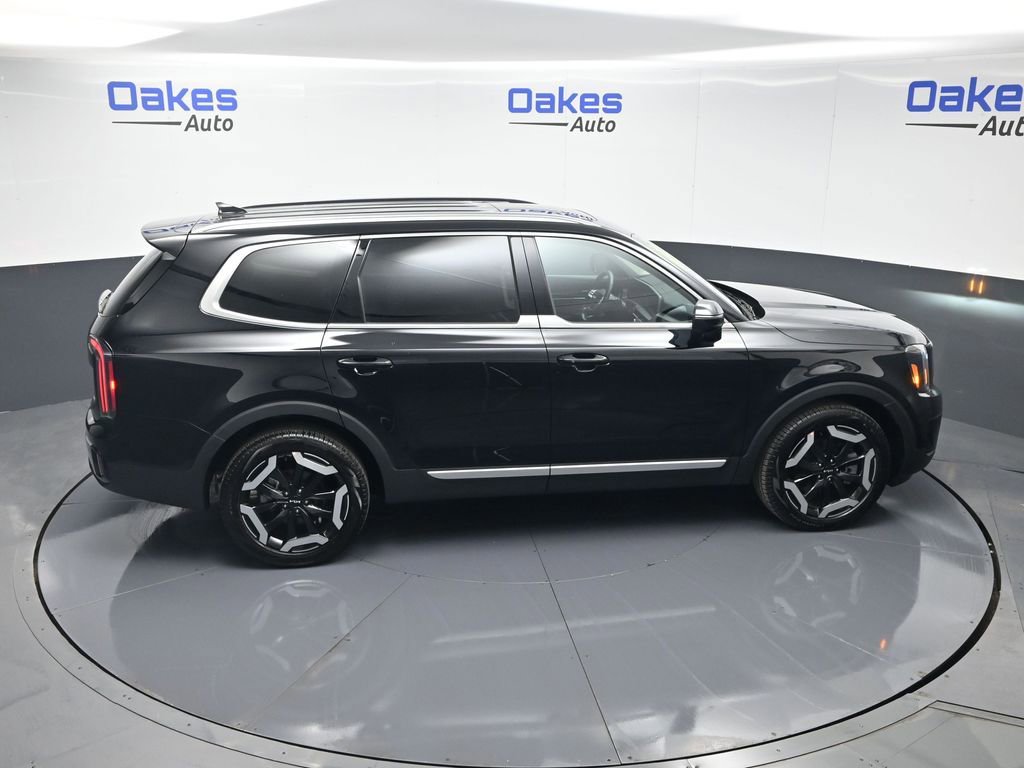 Certified 2025 Kia Telluride EX AWD/4WD image 57