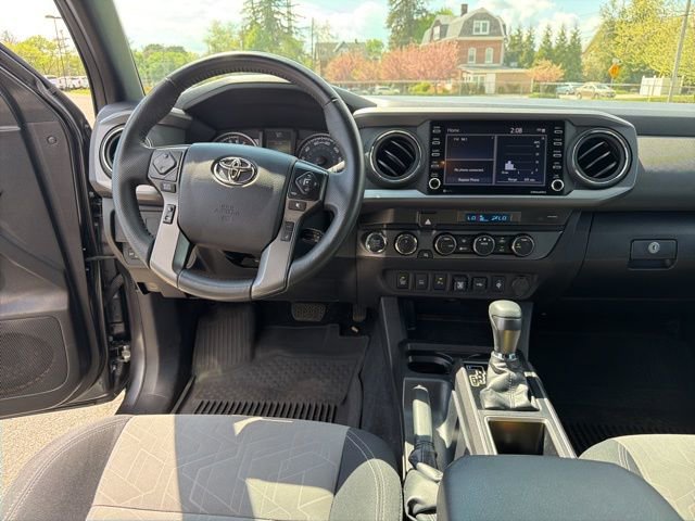 Used 2023 Toyota Tacoma TRD Off-Road w/ Technology Package image 16