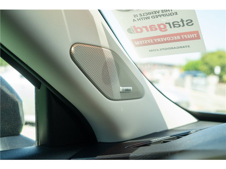 Used 2025 Mitsubishi Outlander AWD image 26