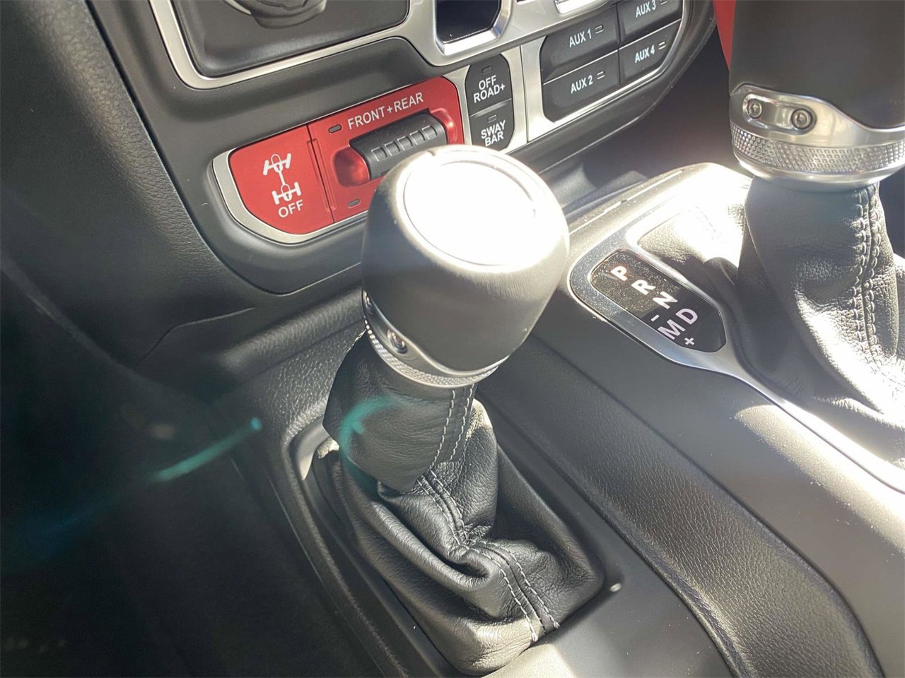 New 2025 Jeep Gladiator Rubicon image 23