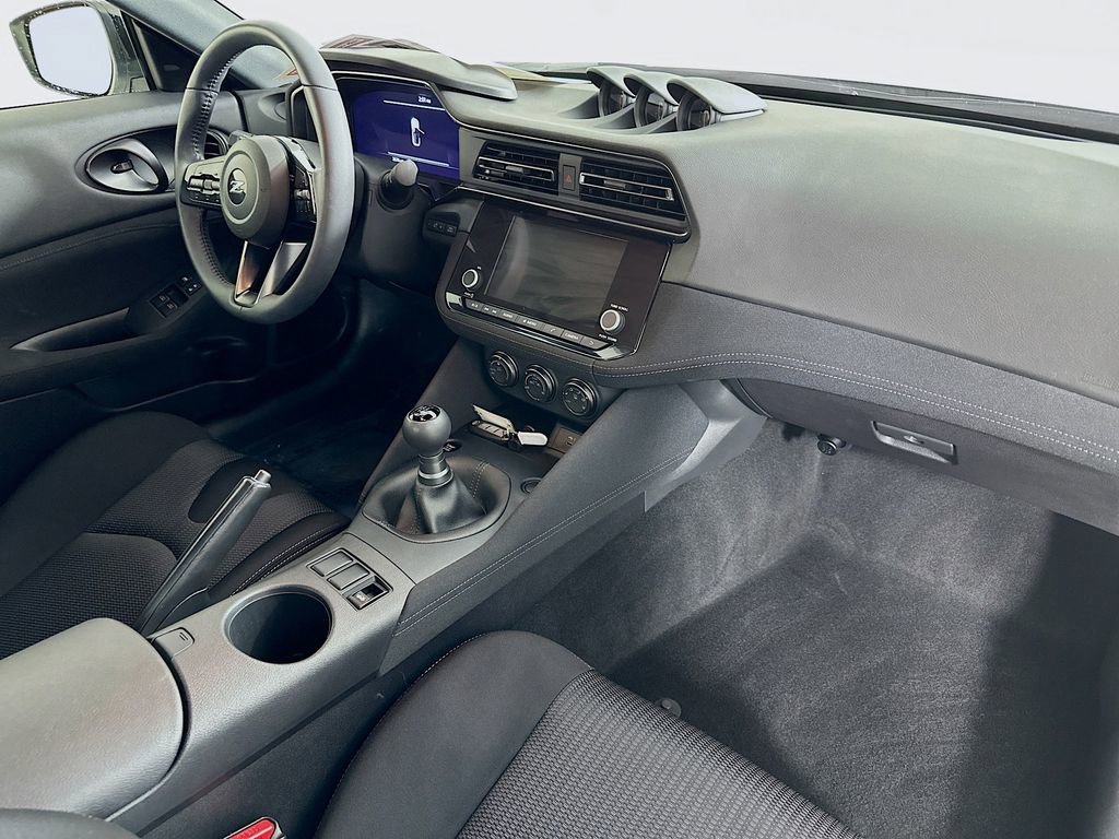 Certified 2024 Nissan Z Sport w/ Floor Mat Package image 33