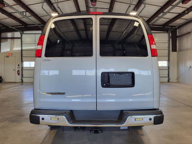 Used 2024 Chevrolet Express 2500 LT w/ LT Preferred Equipment Group RWD image 4