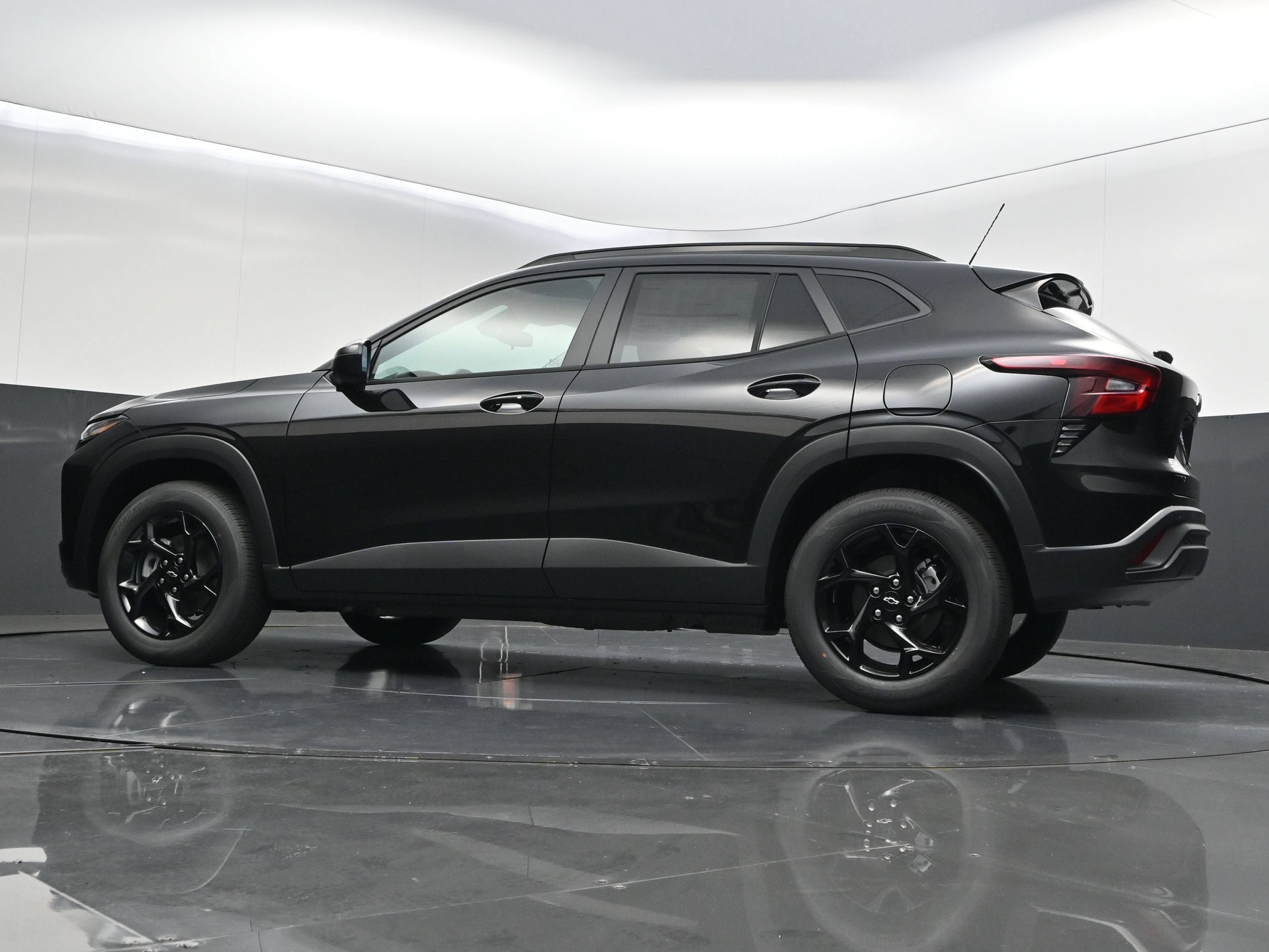 New 2026 Chevrolet Trax LT w/ Sunroof Package FWD image 42