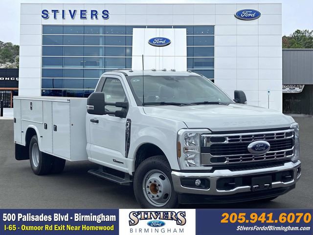 New 2025 Ford F350 XL w/ XL Chrome Package