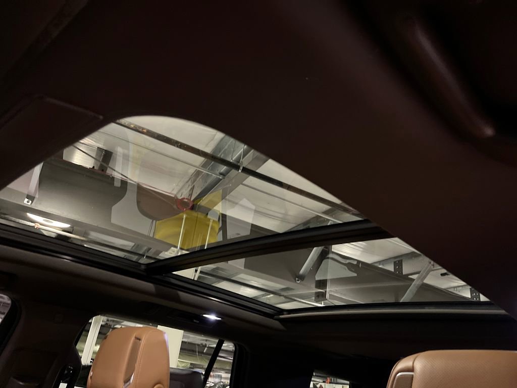 Used 2021 Cadillac Escalade Sport w/ Driver Assist Tech Package AWD/4WD image 20