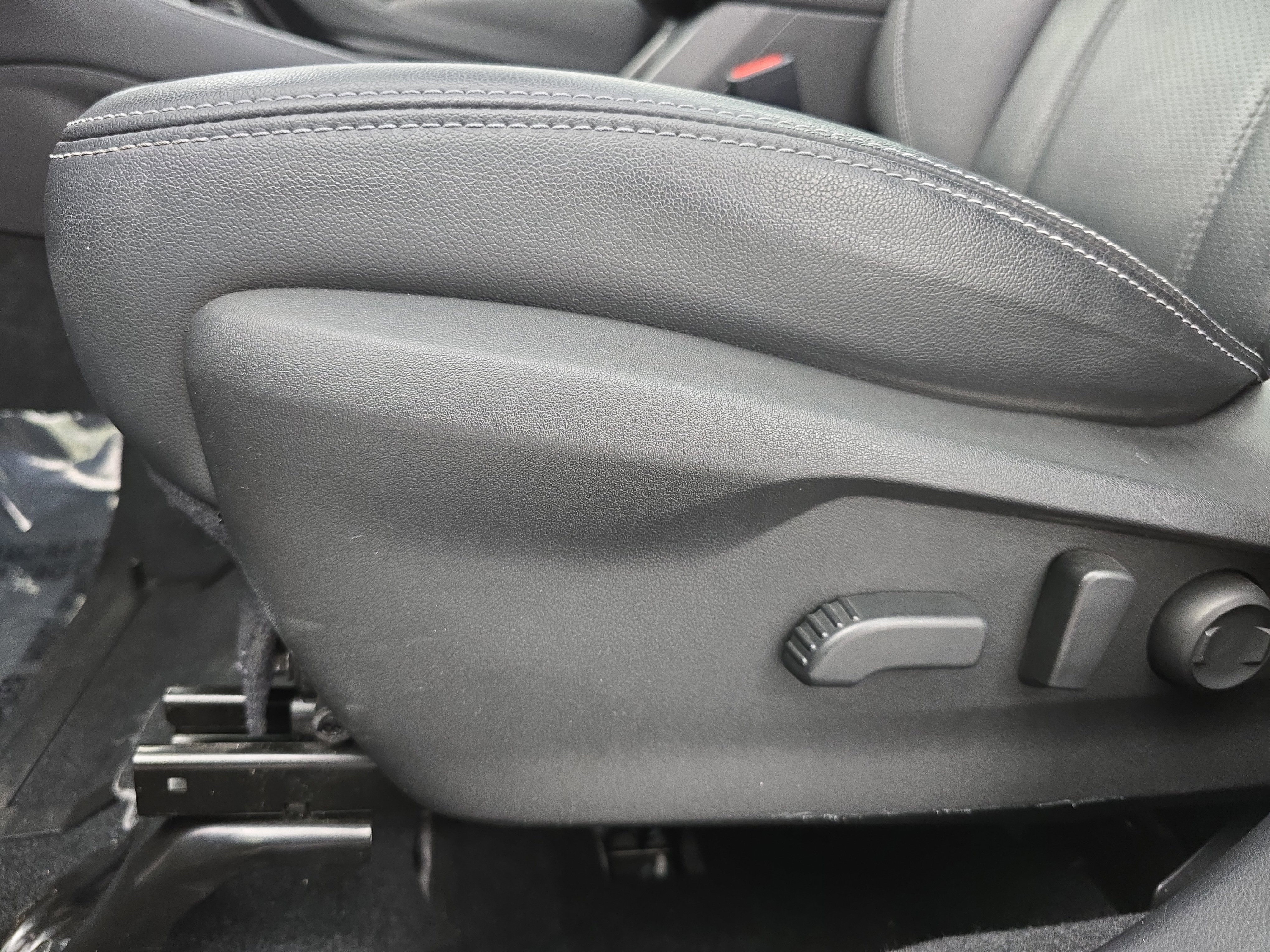 Used 2020 Subaru Forester Limited w/ Popular Package #3 image 29