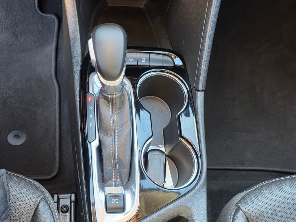 Used 2024 Buick Encore GX Sport Touring image 24