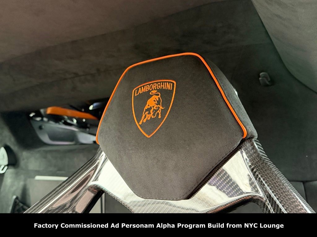 Used 2024 Lamborghini Huracan Sterrato image 36