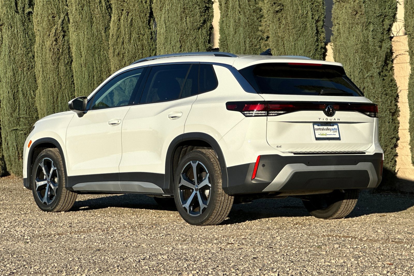 New 2026 Volkswagen Tiguan SE image 6