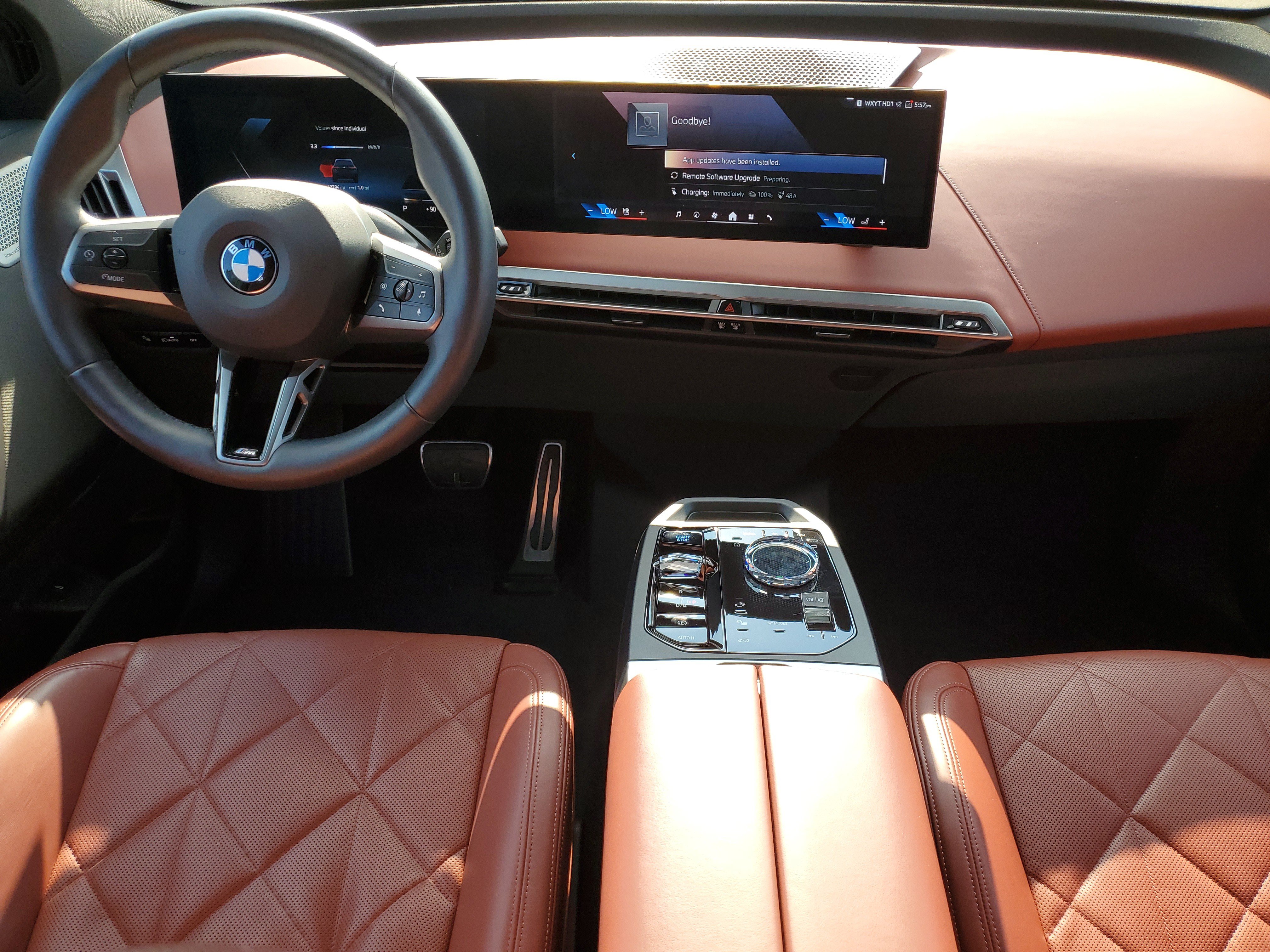 Certified 2026 BMW iX xDrive60 AWD/4WD image 23