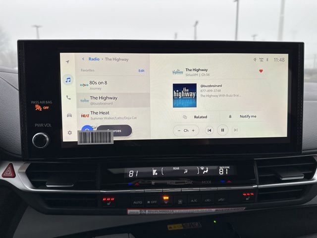 New 2026 Toyota Sienna XLE image 15