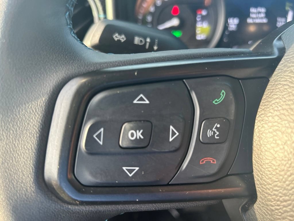 Used 2024 Jeep Wrangler Unlimited Rubicon 4xe AWD/4WD image 44