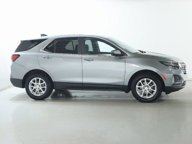 Used 2023 Chevrolet Equinox LT image 11