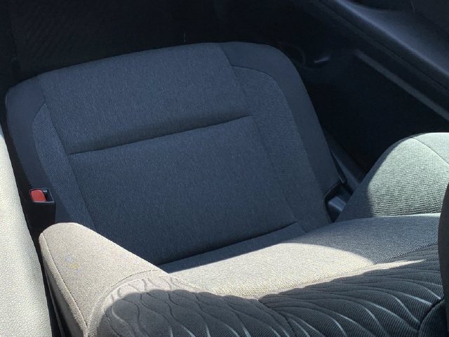 Used 2026 Toyota Camry LE FWD image 33