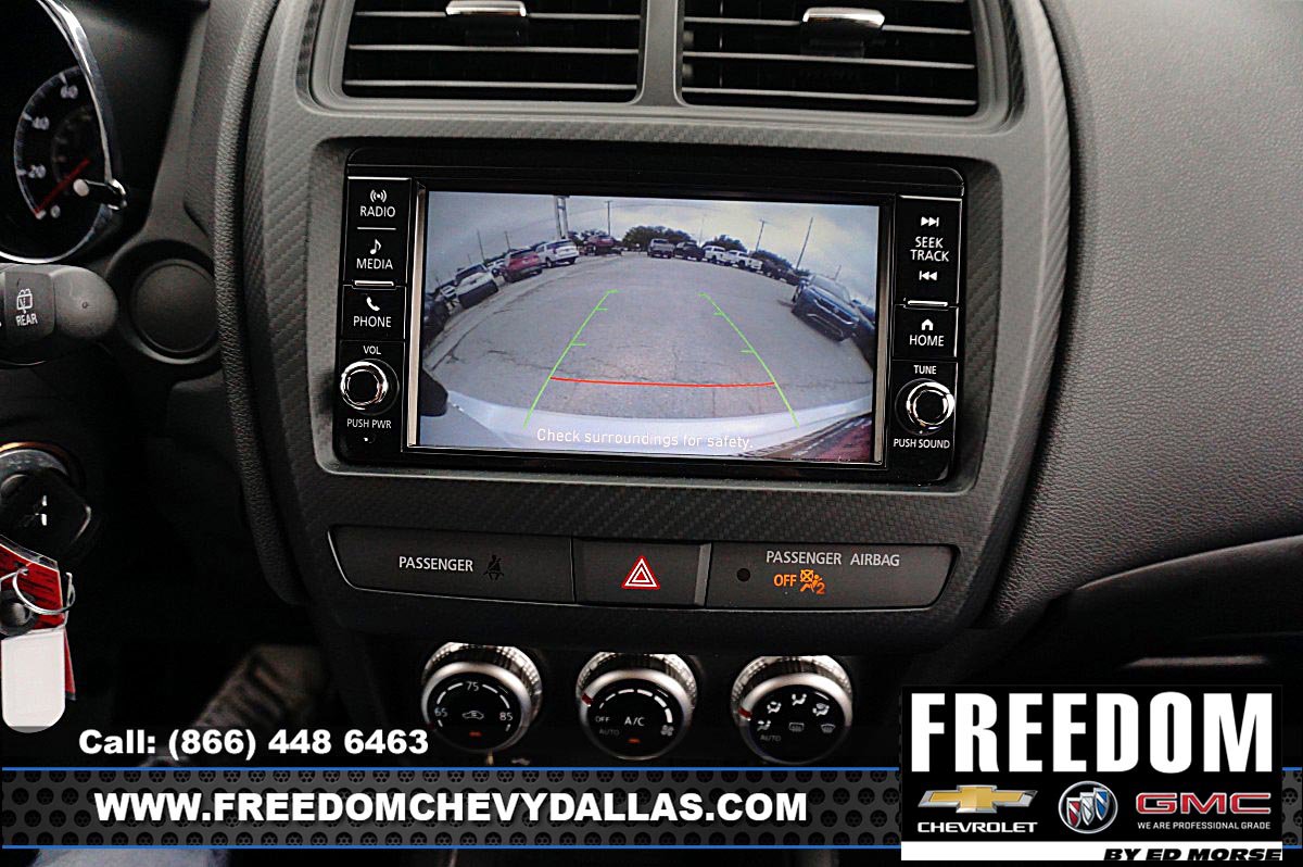 Used 2025 Mitsubishi Outlander Sport AWD image 5