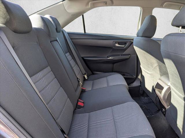 Used 2017 Toyota Camry LE image 19