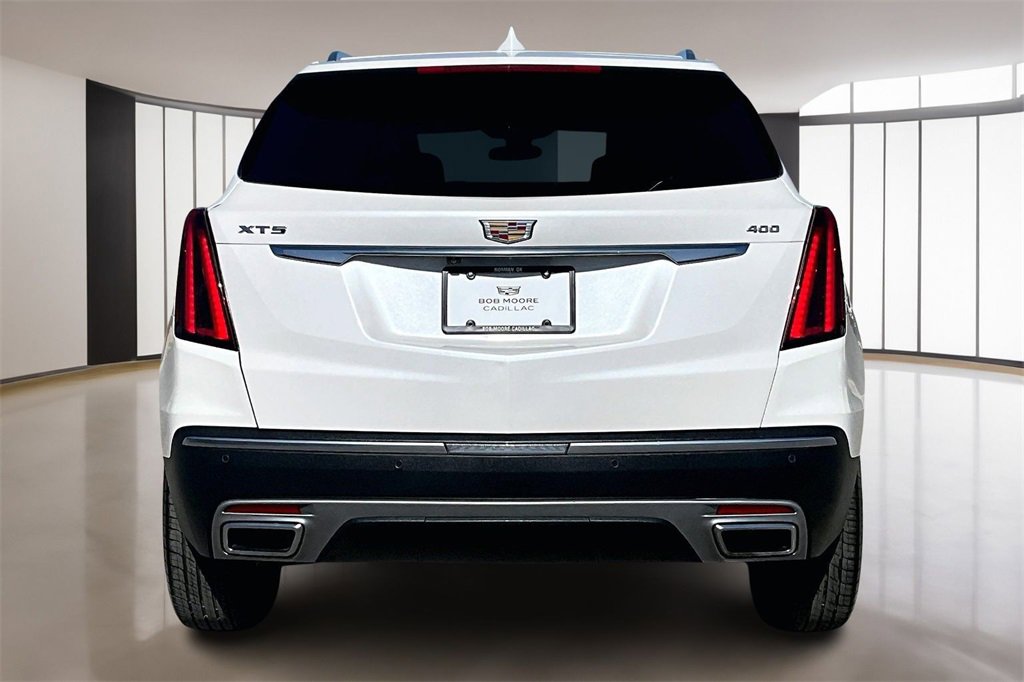 Certified 2025 Cadillac XT5 Premium Luxury image 4