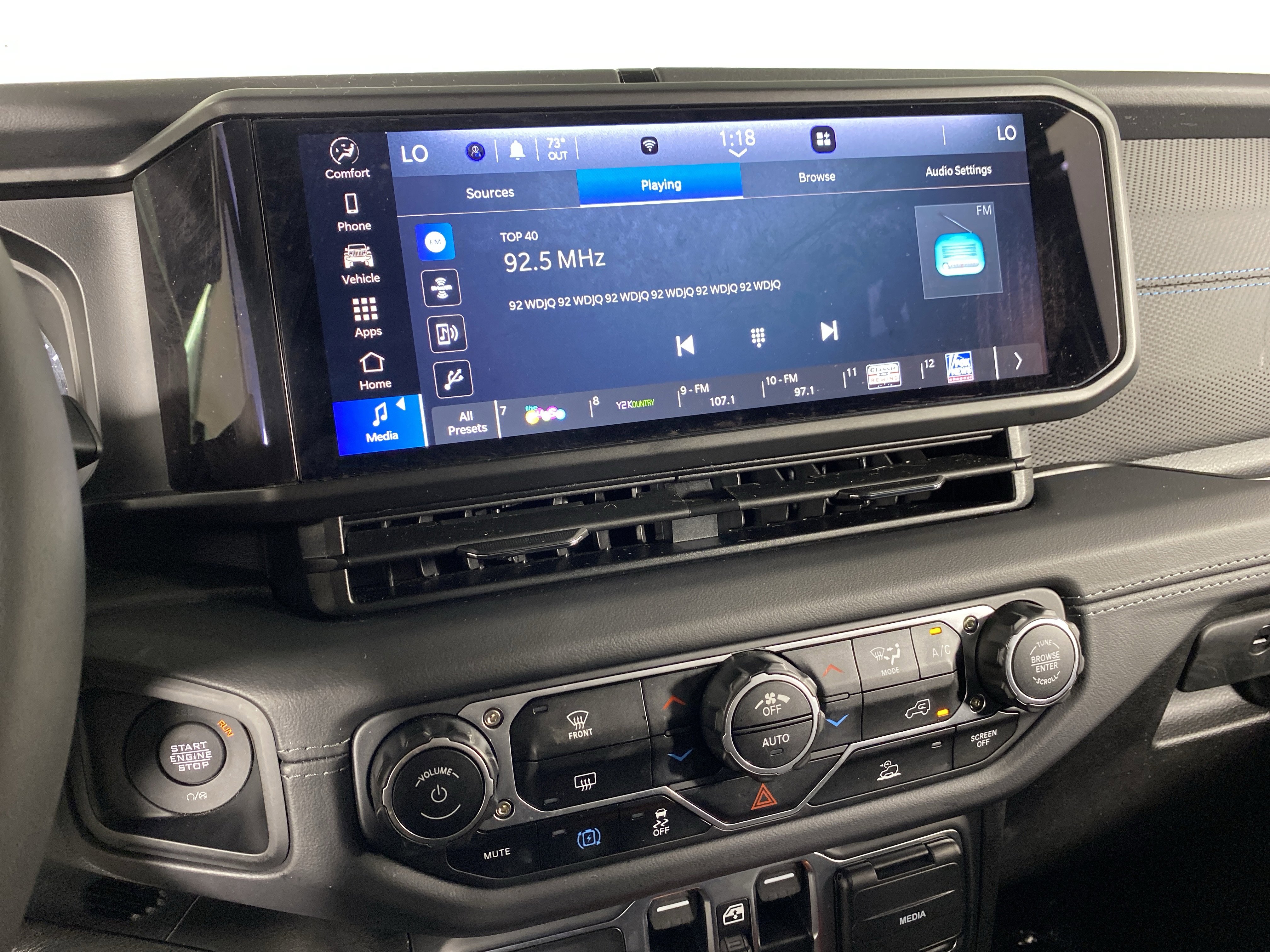 Used 2025 Jeep Wrangler Unlimited Rubicon 4xe AWD/4WD image 33