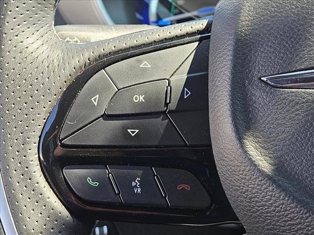 Used 2021 Chrysler Pacifica Limited w/ Uconnect Theater Family Group image 15