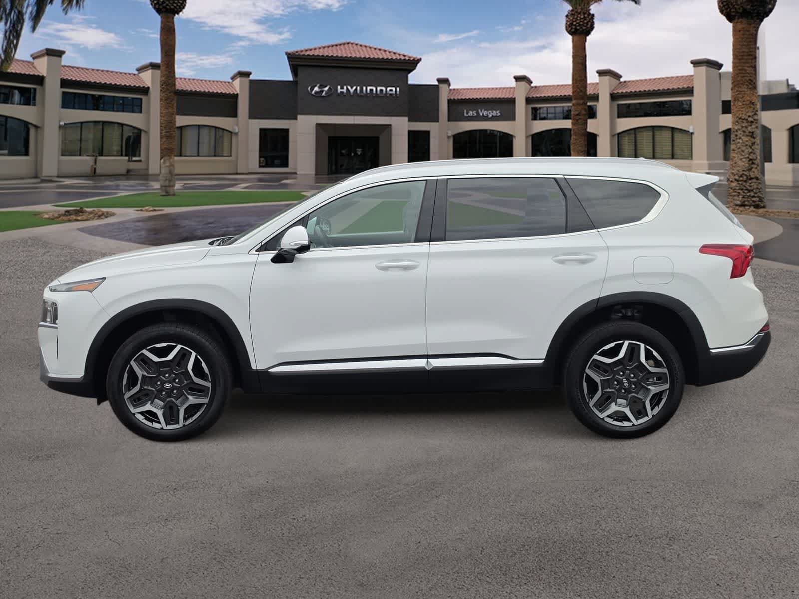 Used 2023 Hyundai Santa Fe SEL Premium w/ Cargo Package AWD/4WD image 5